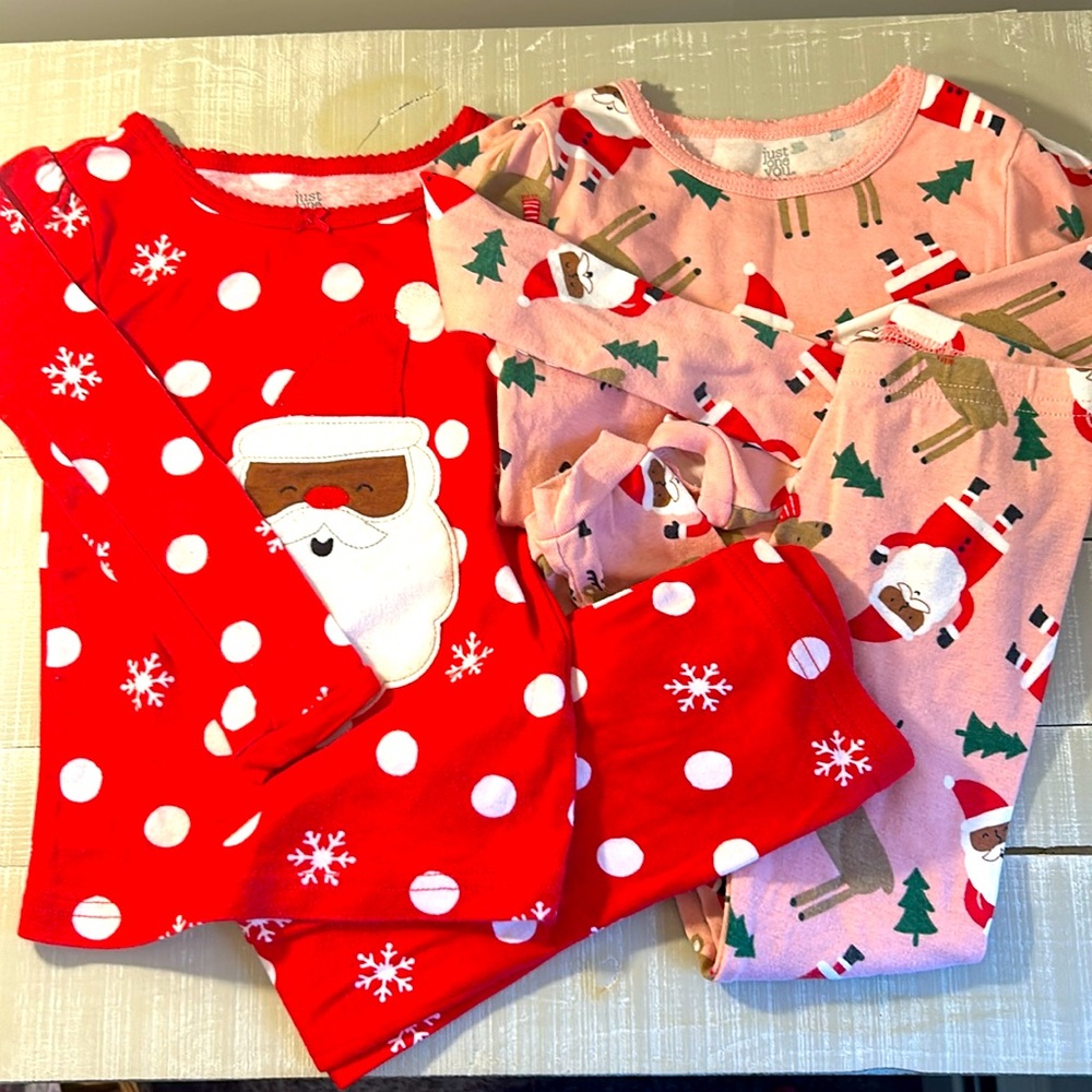 🎁🎁Holiday Flash Sale🎁🎁 GUC Just For You Carter’s Santa PJ Bundle Size 3T